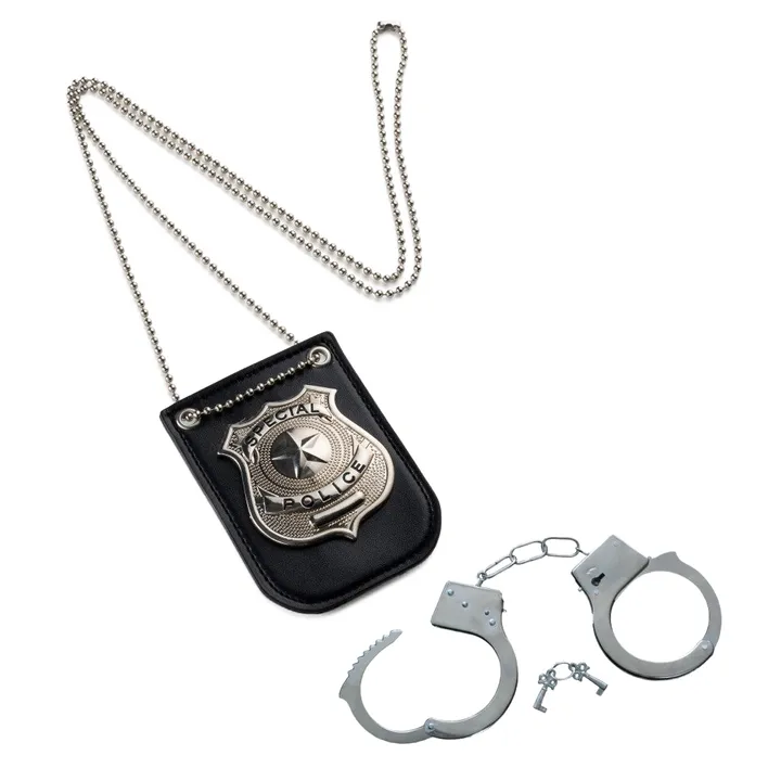 Dress Up America Police Badge and Handcuff Set - Kids