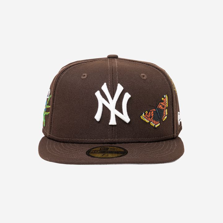 eyden着用CHILLIN NY BUTTERFLY SNAPBACK CAP LCAP1427_grey.jpg?v=1643637830