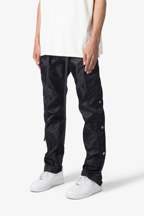 SHOOP SNAP ZIPPER NYLON PANTS – BLACK 1716444025366-500356904BRO1V1.