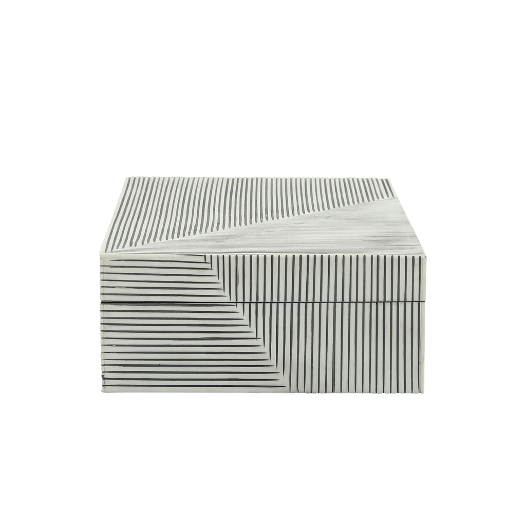 Sagebrook Home White 10/12 in. Ridged Decorative Box (Set of 2)