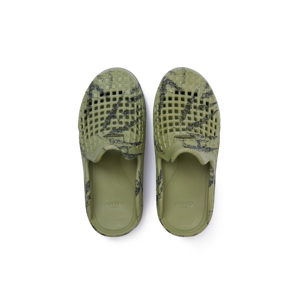 【Malbon Golf】MALBON X LUSSO BAMBOO SCENARIO SLIDE MALBON X LUSSO BAMBOO SCENARIO SLIDE – Malbon Golf