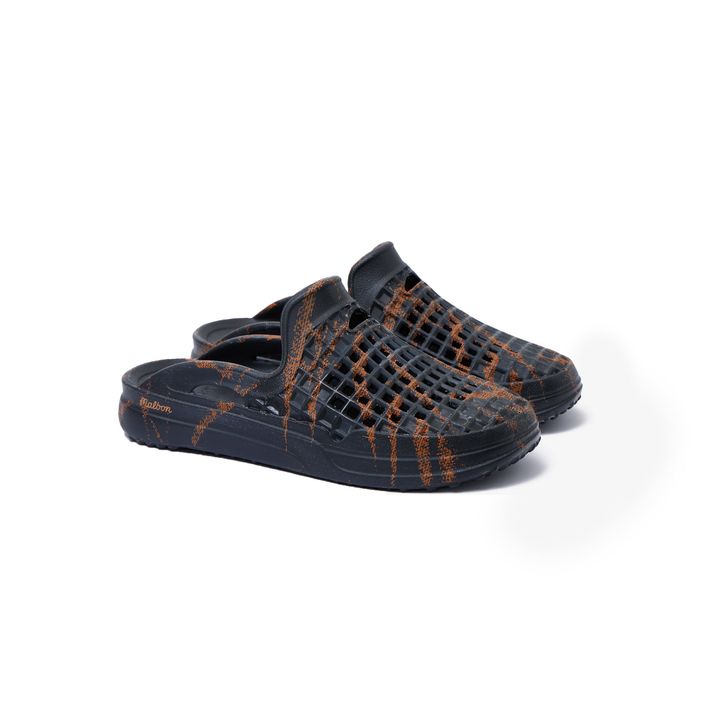 Malbon Golf Lusso Bamboo Scenario Slide - Onyx - Rust9