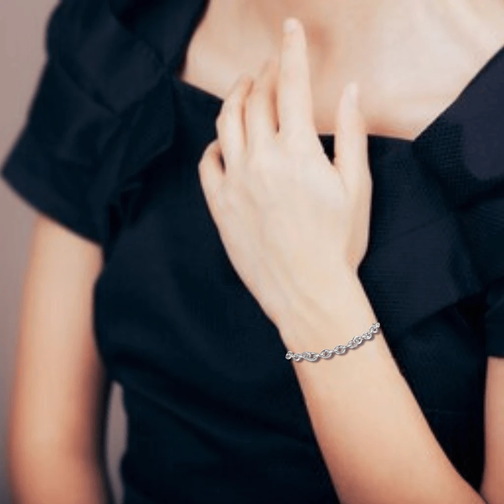 Fine Color Jewels Minimalist Moissanite Chain Bracelet in 925 Sterling Silver – Subtle Sparkle for Everyday Elegance