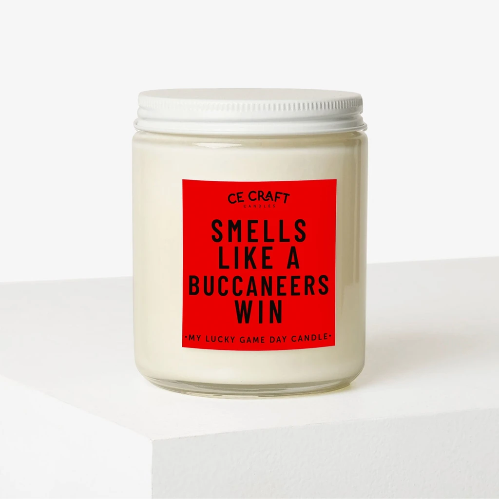 CE Craft Company Smells Like A Buccaneers Win Candle - Standard