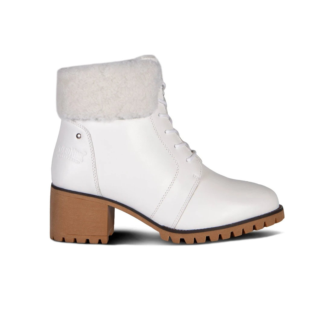 Cloud Nine Sheepskin Women's Rebecca Boot