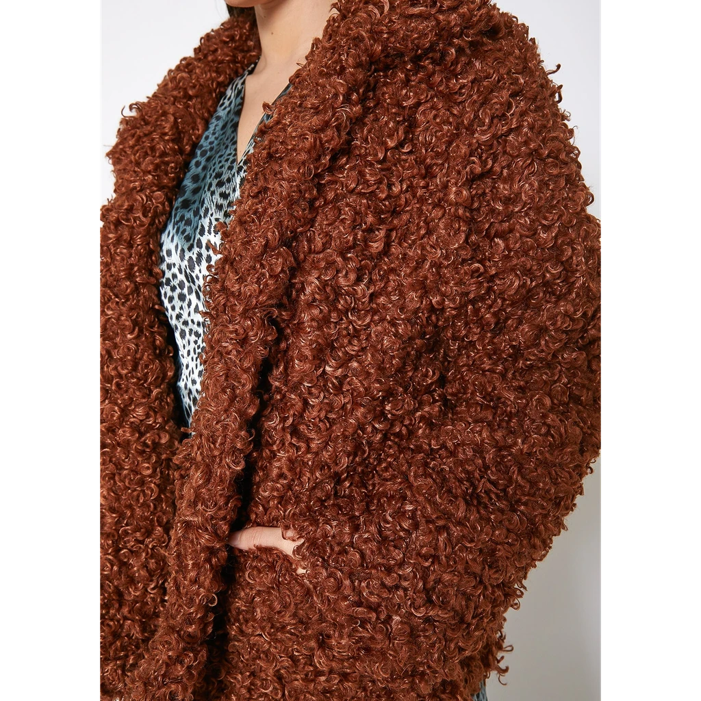 Shop at Konus Pleione Womens Curly Faux Fur Teddy Coat
