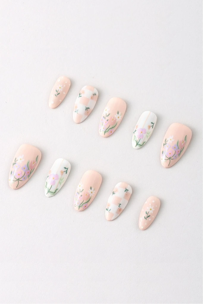 Never Have I Ever Shop Wildflower Picnic Press-on Nails
