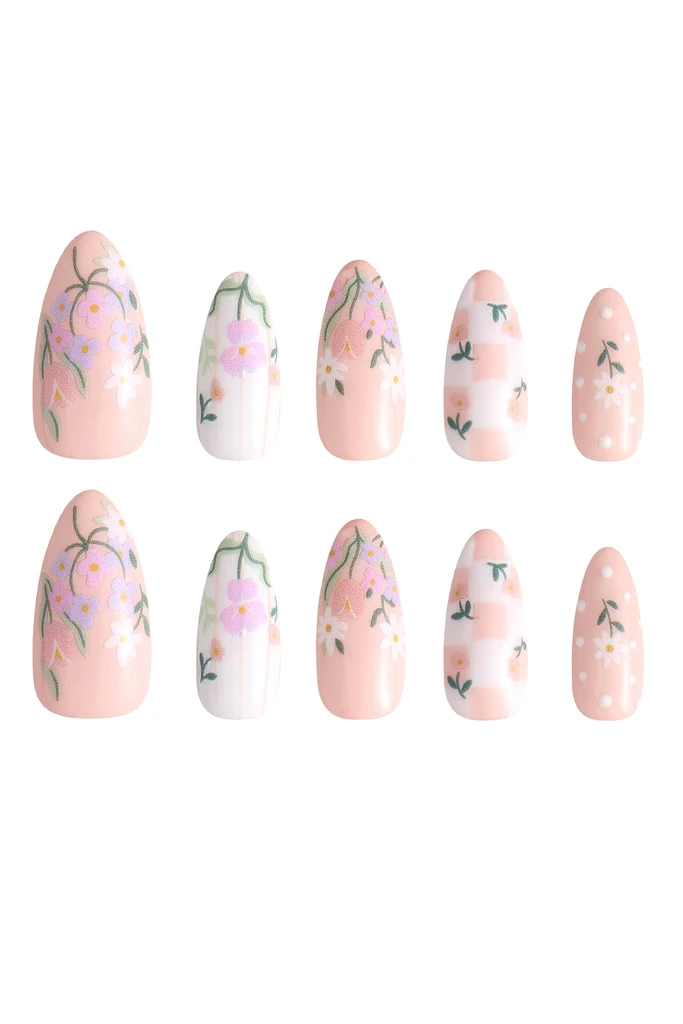 Never Have I Ever Shop Wildflower Picnic Press-on Nails