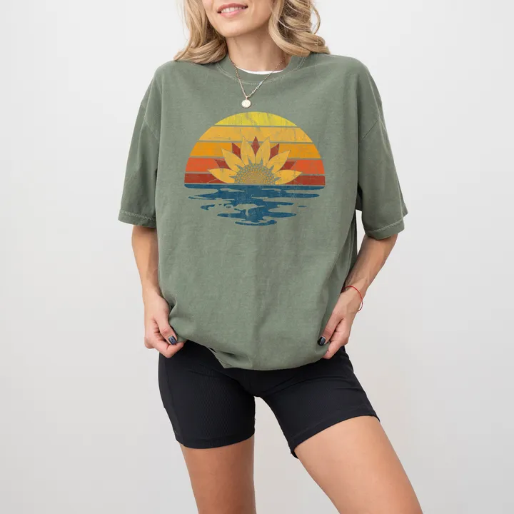 Refinery Number One Colorful Beach Floral Sunset, Summer Vibes, California Dreaming, Vacation, Hot Girl Summer, Tshirt Comfort Colors T-Shirt