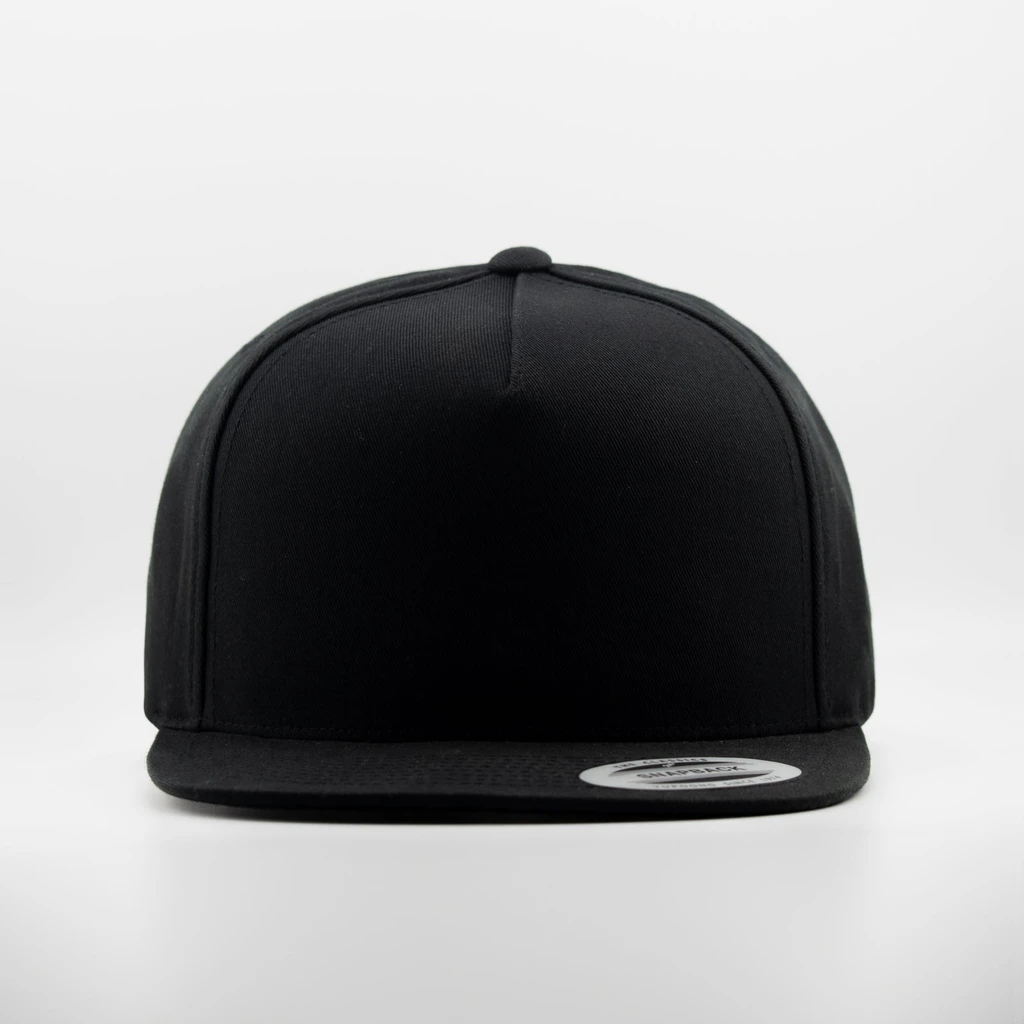 Shop at Konus Men's Snapback With Minimal Embroidery