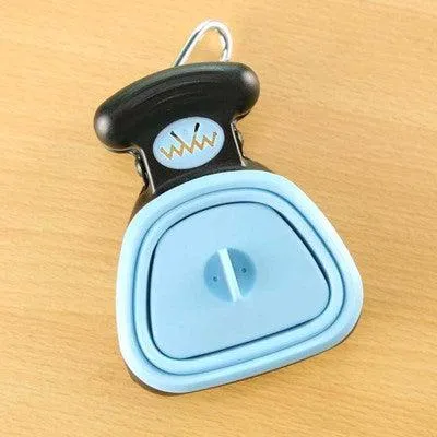 Dog Hugs Cat Doggy Doo-Doo Buster: Portable And Eco-Friendly Pet Waste Scooper