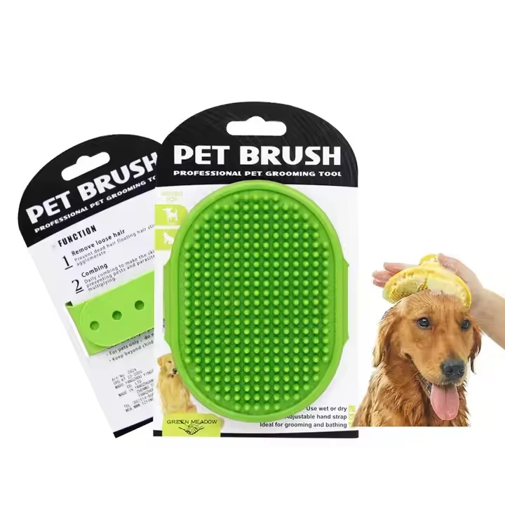 Besteria Hand-held Rubber Pet Shedding Bath Brush