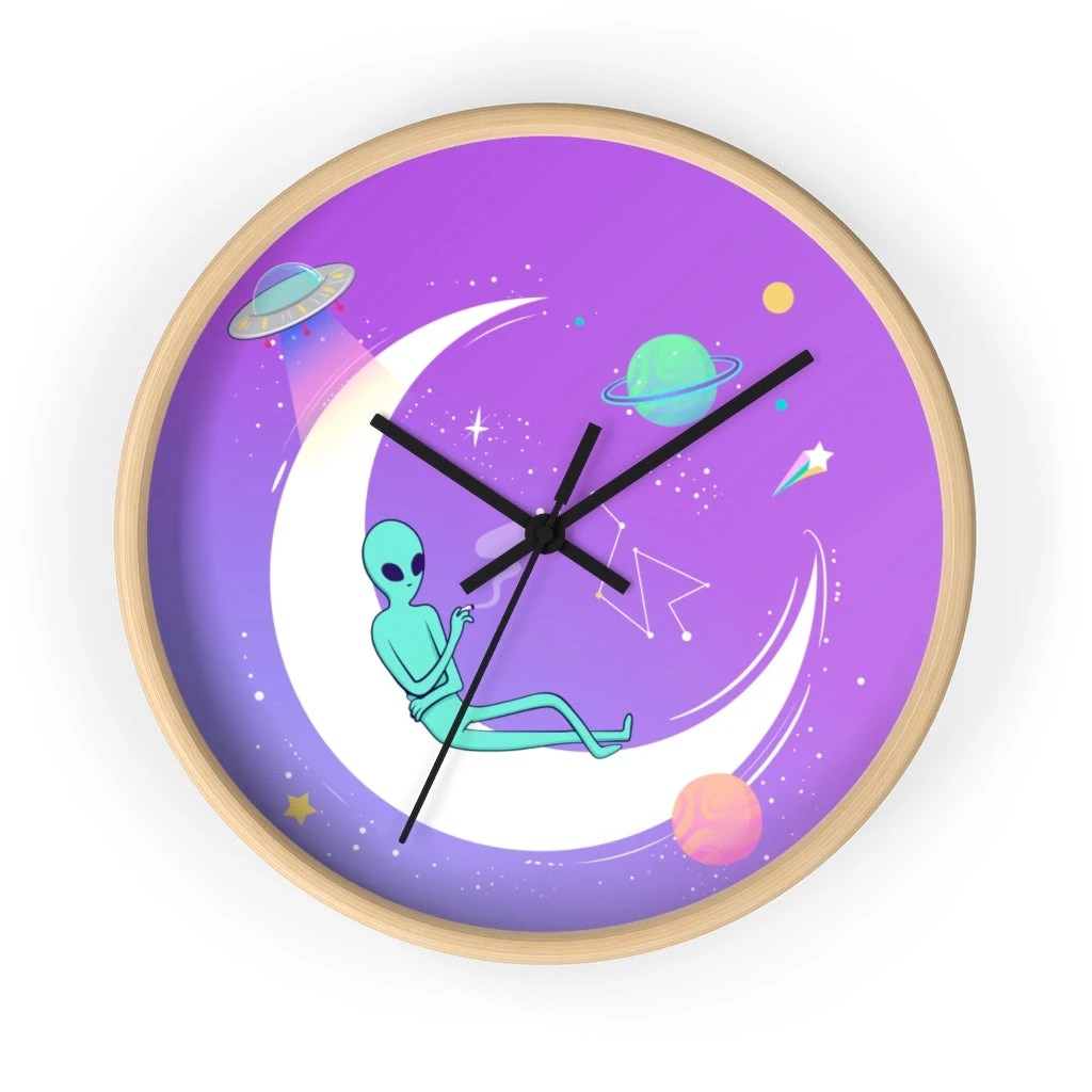 Onetify Unique Alien Chilling Wall Clock for Home Decor