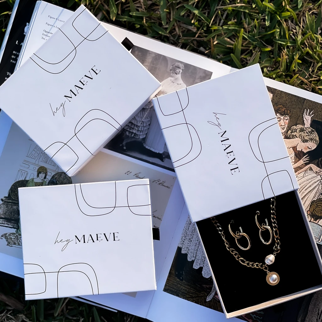 HeyMaeve Jewelry Gift Box