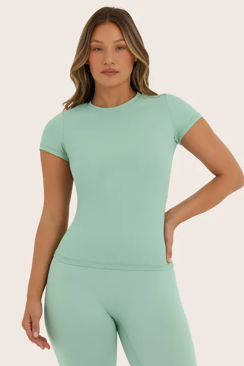 Set Active Airluxe™ Breathe Tee