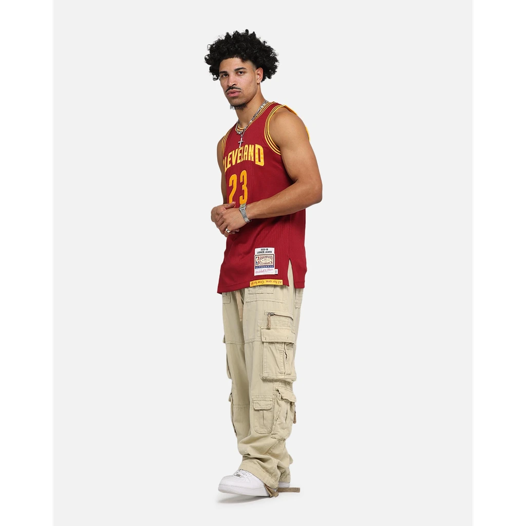 MITCHELL & NESS Men's Cleveland Cavaliers Lebron James 2015 Dark Jersey