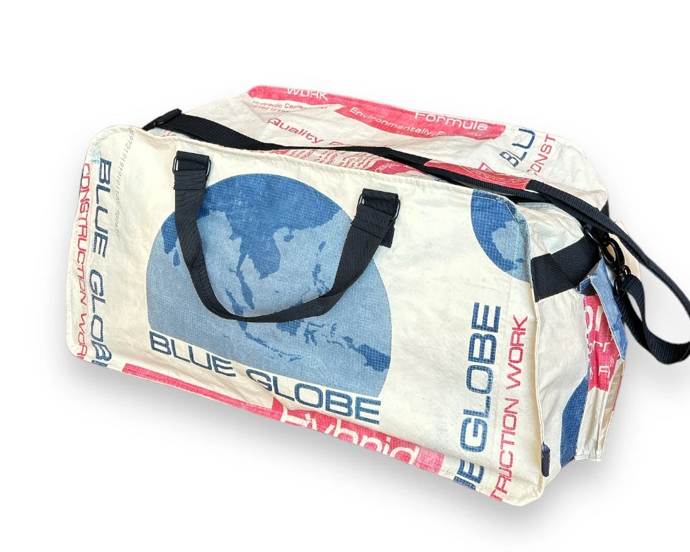TORRAIN Recycled Bags Medium Transport Duffel