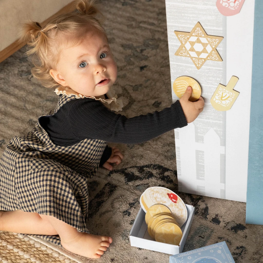Make It Cute Holiday Decor Kit Bundle