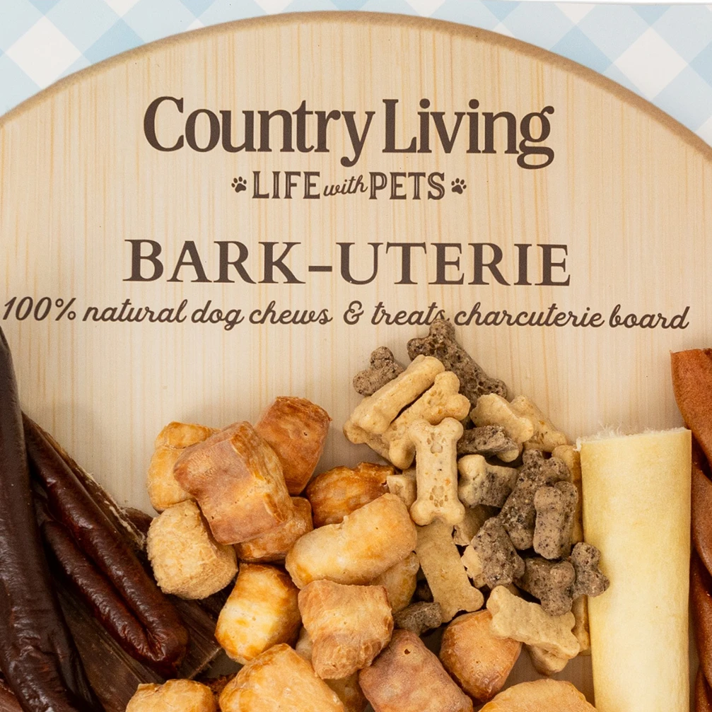 American Pet Supplies Bark-Uterie Board – Charcuterie-Inspired Natural Dog Treats Selection
