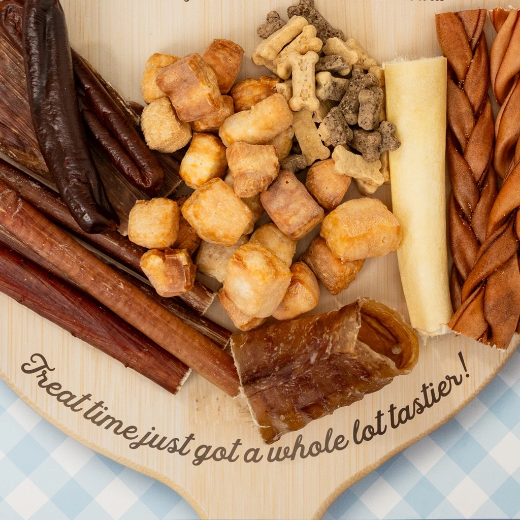 American Pet Supplies Bark-Uterie Board – Charcuterie-Inspired Natural Dog Treats Selection