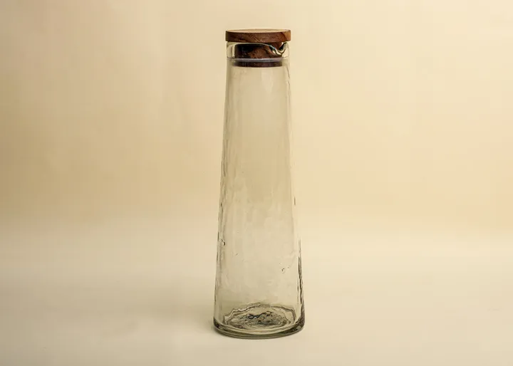 Casa Amarosa Handcrafted Hammered Glass Carafe