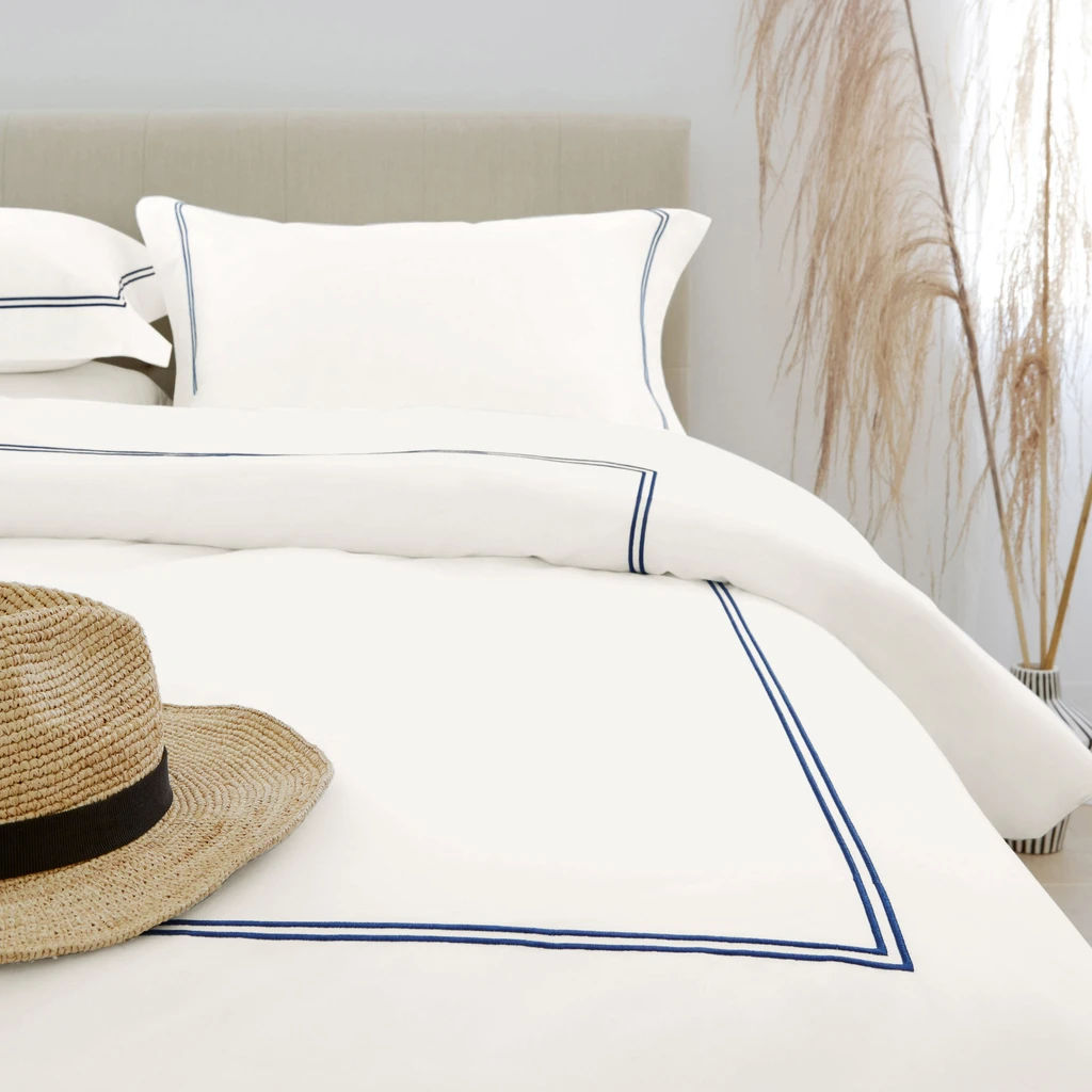 Italic Crisp Australian Percale Duvet Set