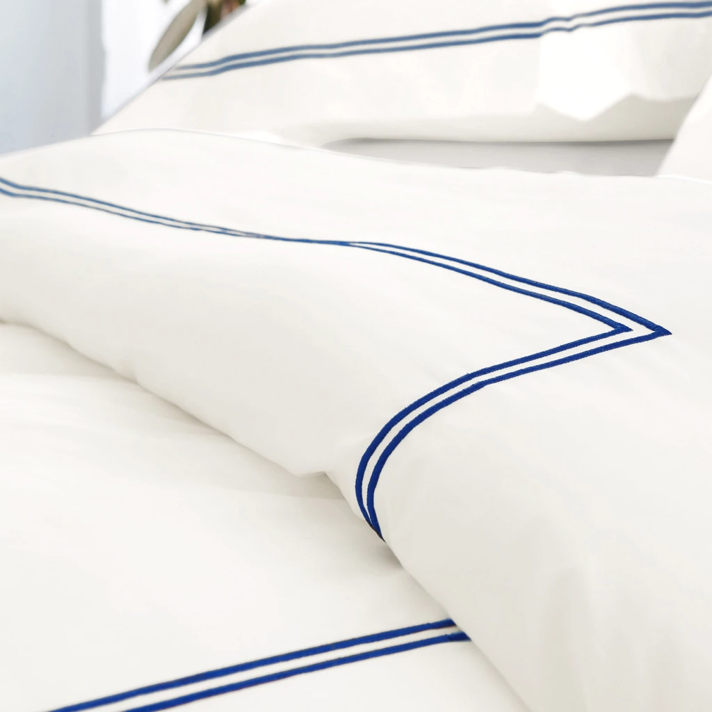 Italic Crisp Australian Percale Duvet Set