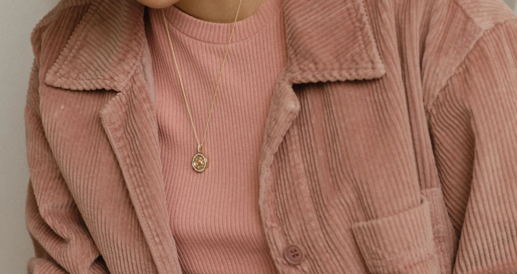 Noémie Zodiac Diamond Pendant Necklaces - 18K Gold | VS Clarity