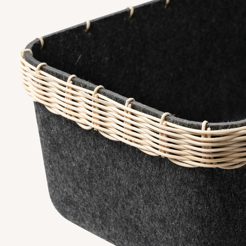 La Jolie Muse Yvette - Felt Rectangular Storage Basket M