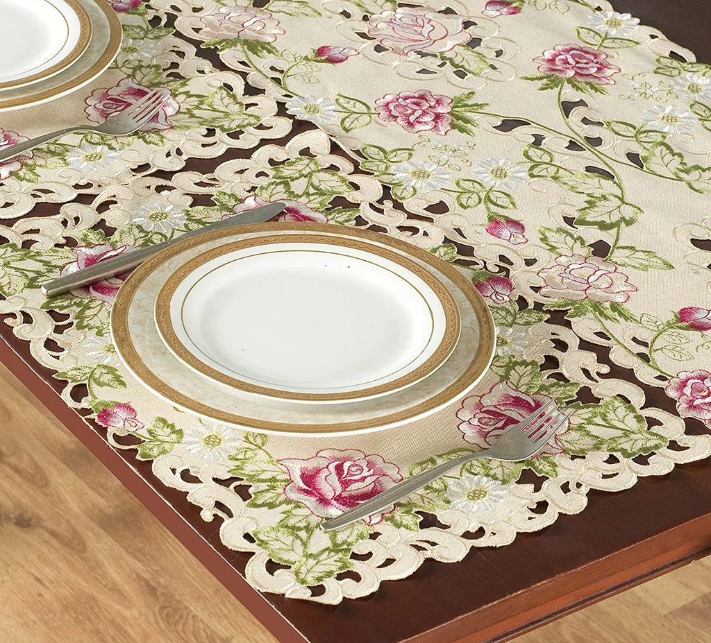 Decozen Placemats With European Embroidery