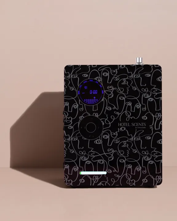 Aroma360 Free DaVinci360 Scent Diffuser With Oil