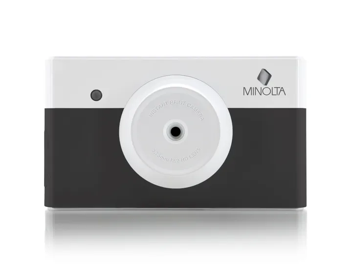 Minolta Instapix™ MNCP10 Instant Print Digital Camera