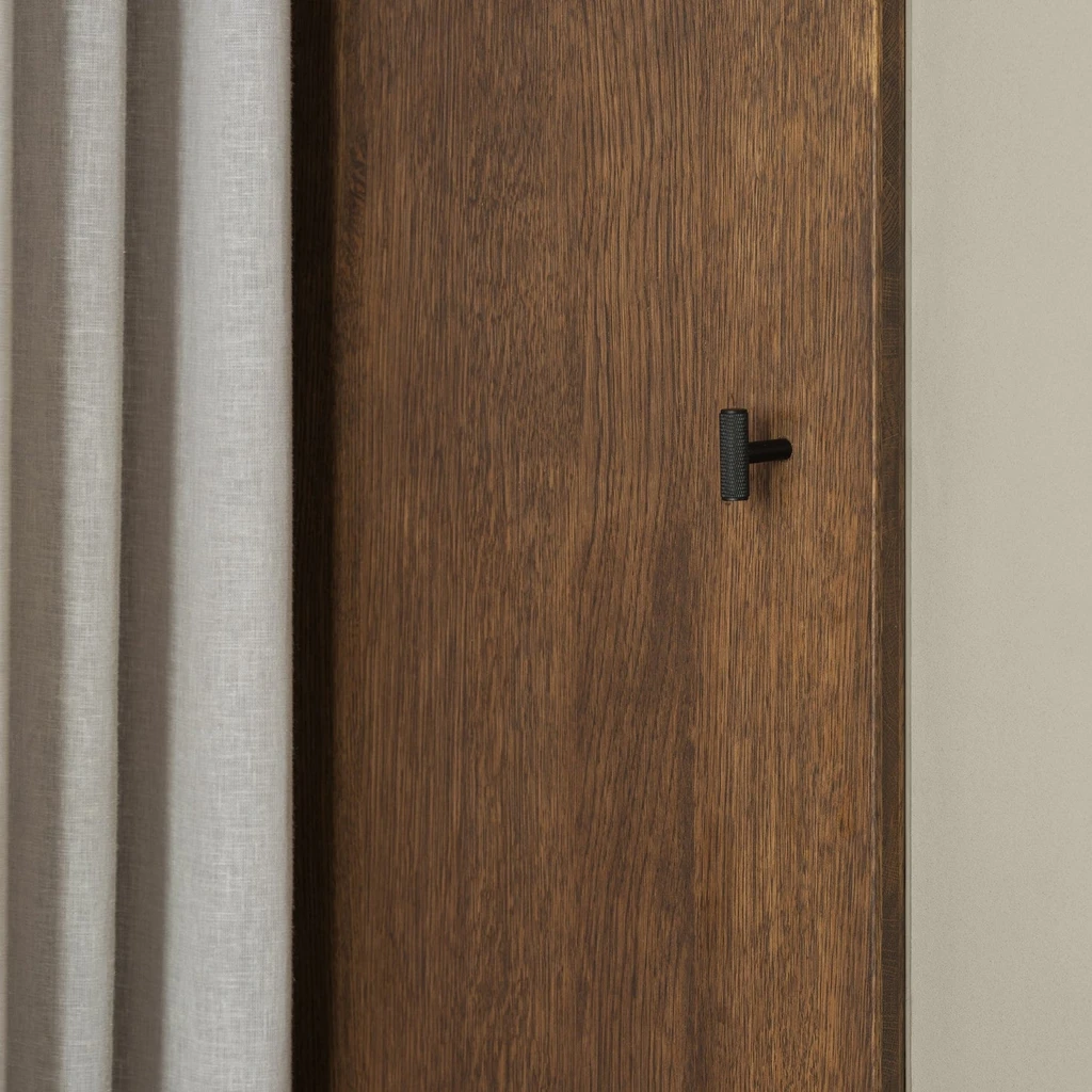 blomus Bar Shaped Wall Hook Cabinet Knob