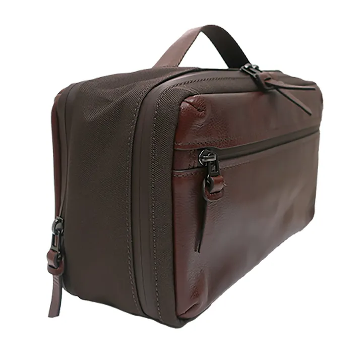 Boconi Garth Expandable Full Grain Leather Travel Kit