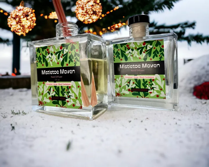 Angsty Addie Mistletoe Maven Holiday Reed Diffuser