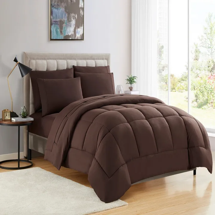 Sweet Home Collections Essential 7-Piece Bed In A Bag Comforter Set
