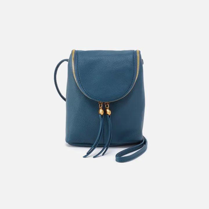 Hobo Bags Fern Crossbody