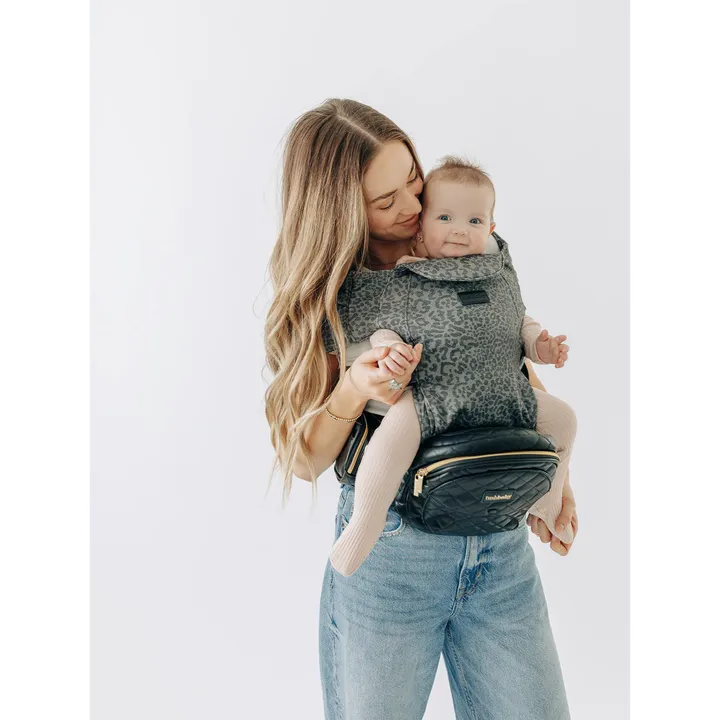Tushbaby Hands-Free Carrier Set - Jaguar Snug